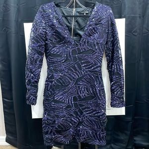 Mini dress, New Navy in color